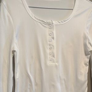White top new never worn polyester size M